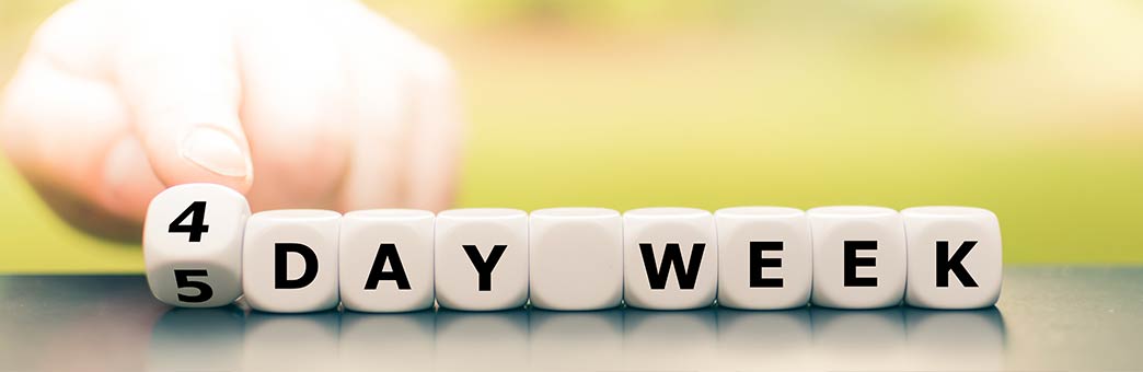 Four day workweek vs five day workweek